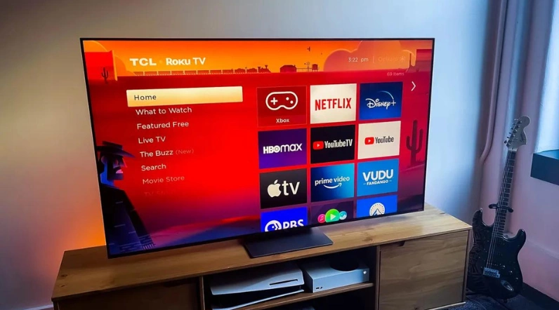 People are choosing Internet-Connected TVs and kicking Traditional Cable TV to the Curb