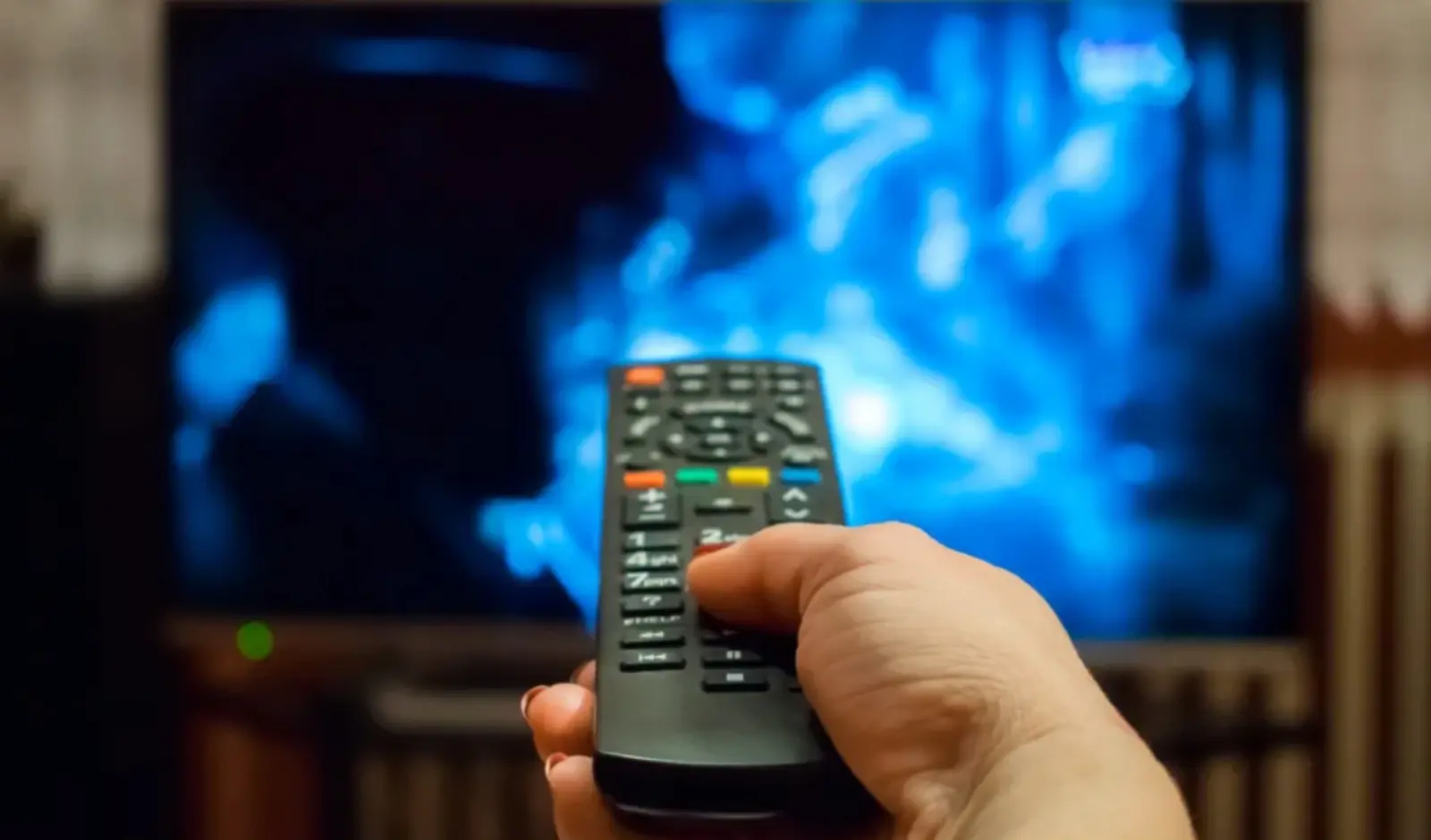 Cable TV Continues to Lose Viewers to Smart TV Streaming in the U.S